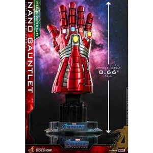 Display: Hot Toys Avengers: Endgame 1/4 Nano Gauntlet (Hulk Version) (904727)