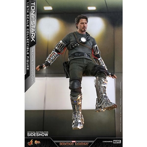 Hot Toys Tony Stark (Mech Test Deluxe Version) (906793)