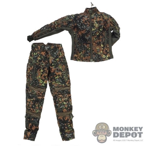 Uniform: Very Cool Female Flecktarn Tactical Uniform