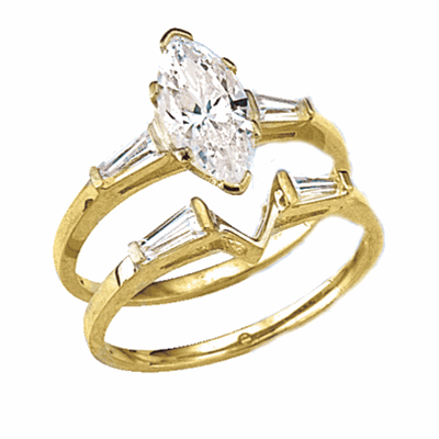 Ring – wedding set with 1.25 ct marquise cut diamond