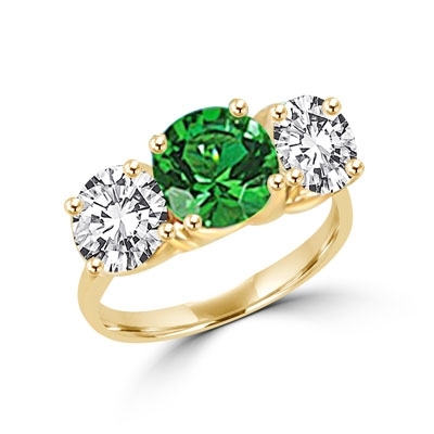 Ring – round emerald stone, round brilliant side stones