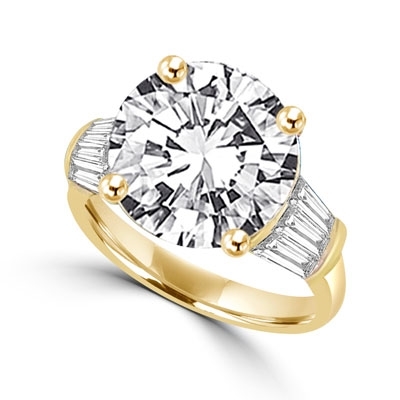 Ring – 6 ct round stone with baguettes