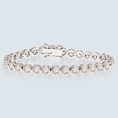 7 Inches Bracelet with delirious bezel set round Diamond Essence Masterpieces forming 5.60 Cts. T.W.