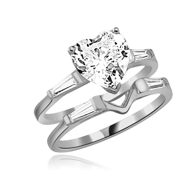 ring-wedding set heart cut stone and v shaped pair
