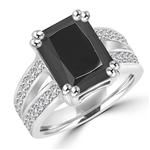 Diamond Essence Designer ring with 5.0 ct. Onyx stone in center with two rows of round stone on each side of the band, 5.50 ct. tw. in Platinum Plated Sterling Silver.