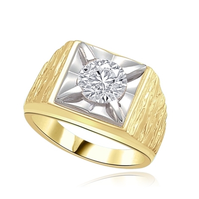 Play-Man’s heavy ring with a 2.0ct in gold vermeil