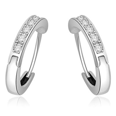 Hoop Earrings set in 14K Solid White Gold