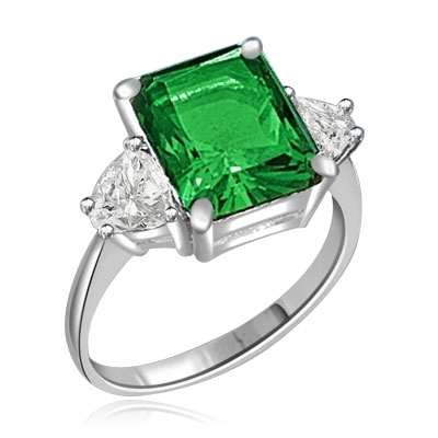 5ct emerald stone and trilliant baguettes ring