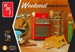 AMT 1/25 Garage Accessory Set #1 Weekend Wrenchin' Plastic Model Kit
