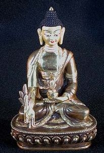 Statue Medicine Buddha