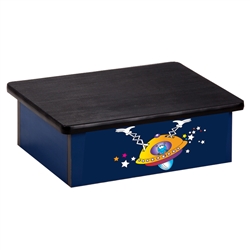 Clinton Space Place Alien Blue Laminate Step Stool