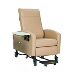 Winco Vero Care Cliner, Gas Back, Fixed Arms - 5" Casters with Footplate