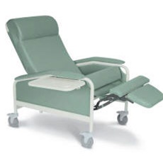 Winco XL Care Cliner (Steel Casters)