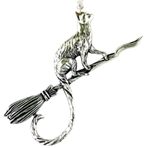 Sabbat Cat for Independence - Witches Familiars Pendants