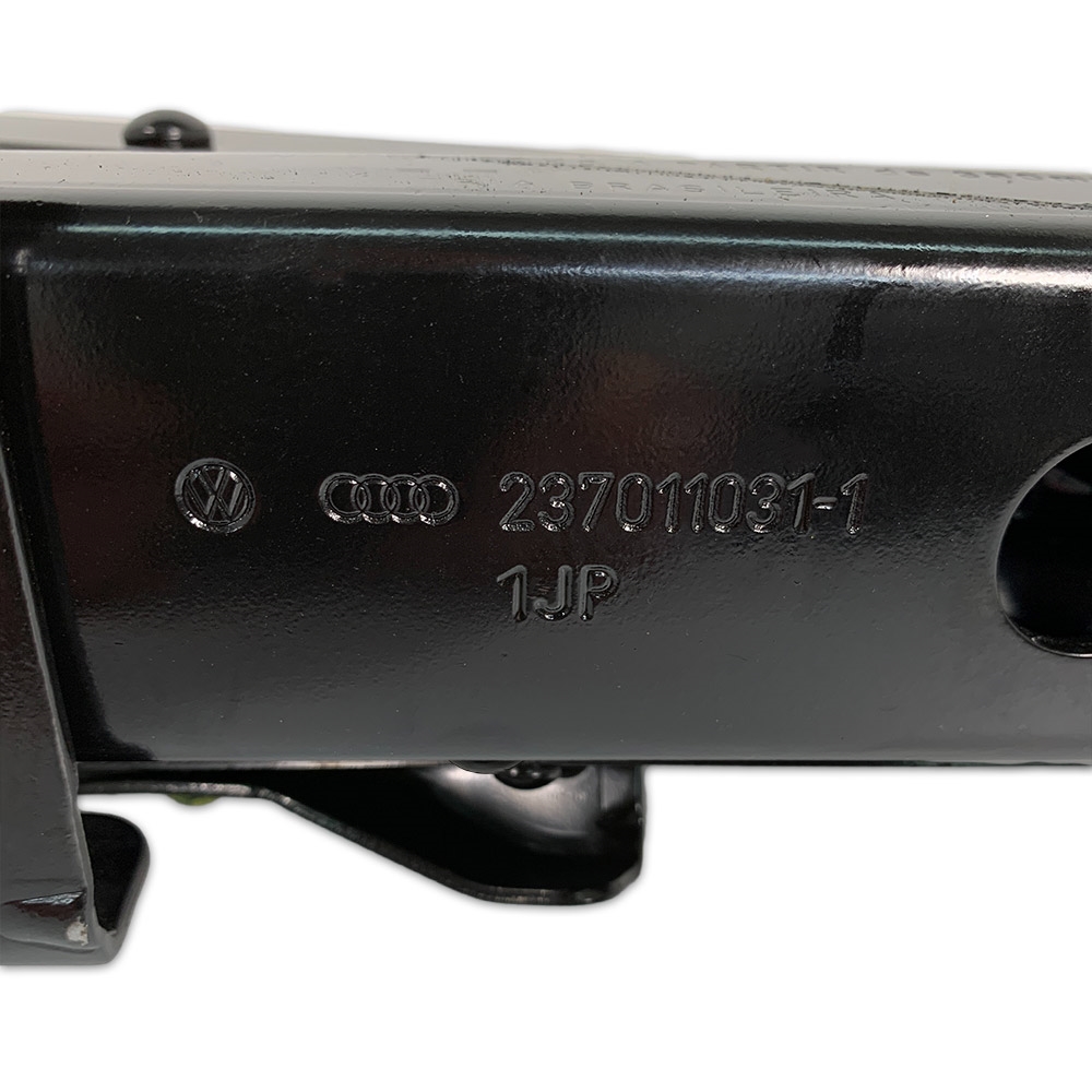 237-011-031 Scissor Jack - Genuine VW