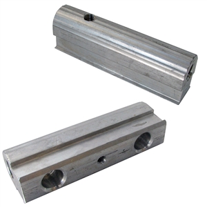 5027 Fuel Rails (1 pair) Tapped to Accept 1/4'' NPT fittings