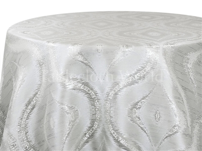 Atrium Metallic Tablecloths in Platinum.