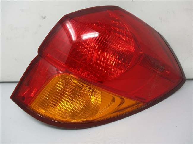 2005 to 2007 Legacy and Outback Wagon RH Passenger Taillight 84912AG330