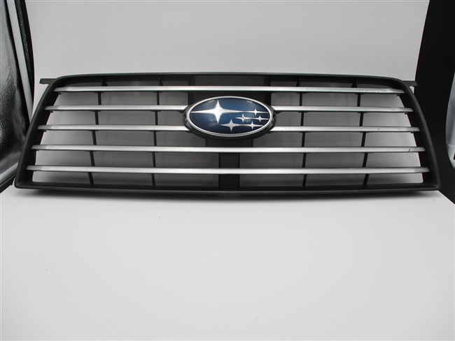 2006 to 2008 Subaru Forester Front Grille  91121SA082