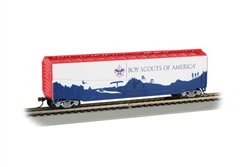 Bachmann 18013 HO 50' Plug-Door Boxcar Series Boy Scouts of America Adventure Landscape