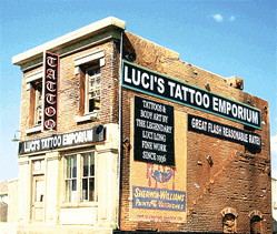 Downtown Deco 1050 HO Luci's Tattoo Emporium Kit