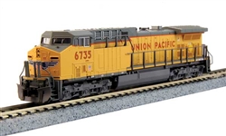 Kato 176-7037 N GE AC4400CW DC Union Pacific #6717 Armour Yellow