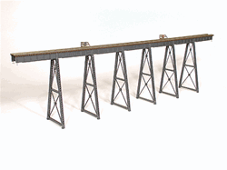 Micro Engineering 75-550 HO 210' Tall Steel Viaduct Low Bridge w/Bents