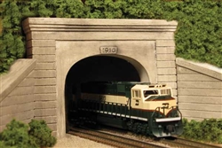 Monroe Models 215 N Double-Track Tunnel Portal Grooved Concrete