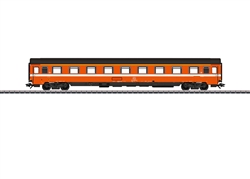 Marklin 42911 HO Eurofima Type Az 1st Class Compartment Car 3-Rail Italian State Railroad FS Era IV 1979