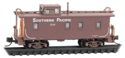 Micro Trains 050 00 240 N 34' Wood-Sheathed Caboose w/Slanted Cupola Southern Pacific #319