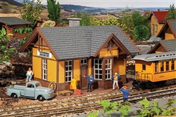 Pola 330850 G Silverton Wooden Train Station Kit