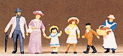 Preiser 12132 HO 1900s Figures Family Walking