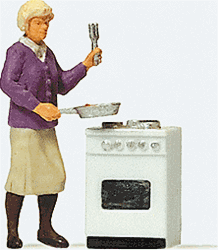 Preiser 28133 HO Individual Figure At the Stove