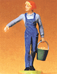Preiser 47102 1/25 Country Folk: Farmer's Wife In Overalls Carrying Feed Pail