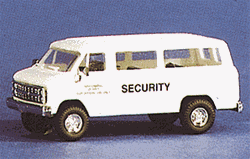 Trident 90112 HO Military United States Navy Modern Light Trucks Chevrolet Personnel Van