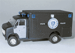 Trident 90218 HO Chevrolet 1-Ton Vans Emergency Police Vehicles Massachusetts State Police