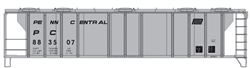 Walthers 7029 HO 50' Pullman-Standard PS-2 2893 3-Bay Covered Hopper Penn Central #883507