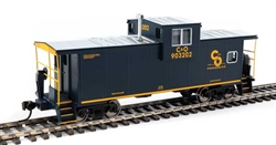 Walthers 8711 HO International Extended Wide-Vision Caboose Chesapeake & Ohio #903226