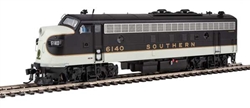 Walthers 49527 HO EMD FP7 Standard DC Southern Railway 6140 Dulux Gold