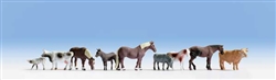 Walthers 6073 HO Large Farm Animals 9 Assorted Horses and Cattle
