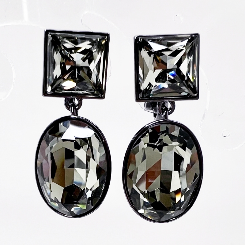 â€‹Clip-On Allure Earrings Black Diamond Silver