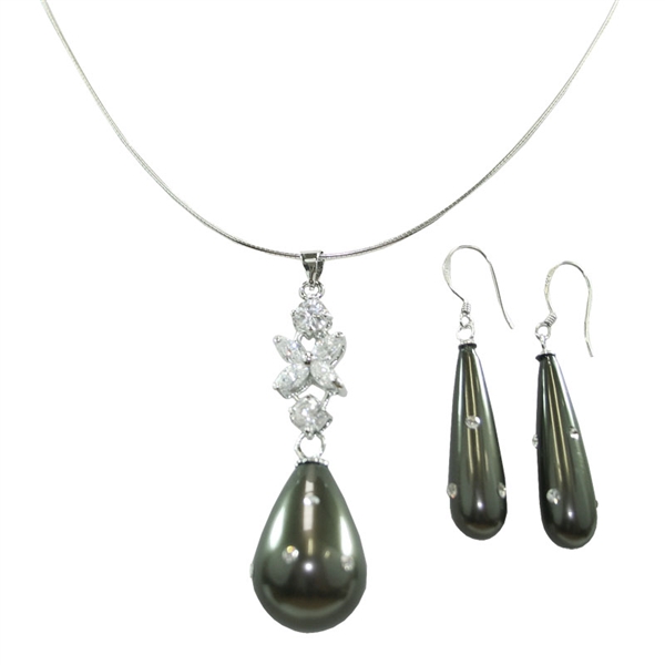 Mother of Pearl Necklace + Earring set