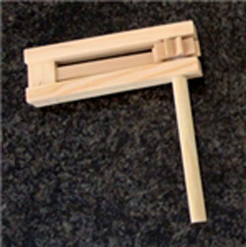 Plain Wooden Gragger for Crafts