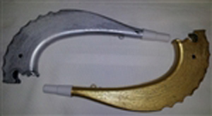 Plastic Shofar in gold or silver