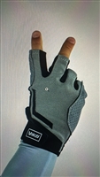 ** INTRODUCTARY SALE ** NEW VAIKOBI V-BLADE PADDLING GLOVES