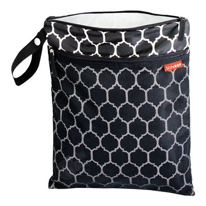 Grab & Go Wet/Dry Bag Onyx Tile (Skip Hop)