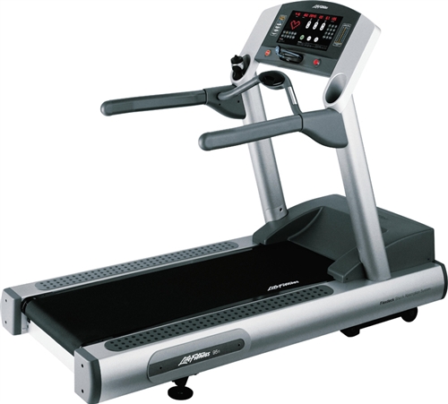 Life Fitness 95Ti Treadmill | Fitness Superstore