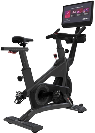 Star Trac Virtual Bike Indoor Cycle w/21" Touchscreen Image