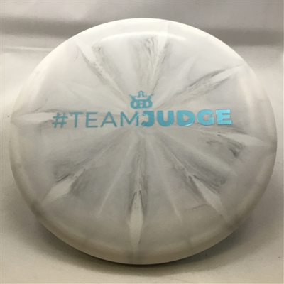 Dynamic Discs Classic Blend Judge 172.3g - #TeamJudge Stamp