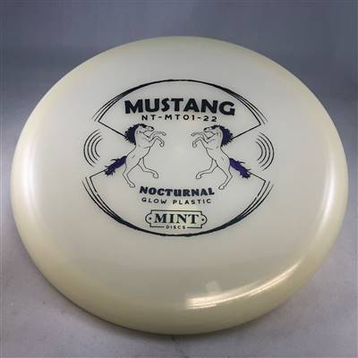 Mint Discs Nocturnal Mustang 180.4g - Glow in the Dark